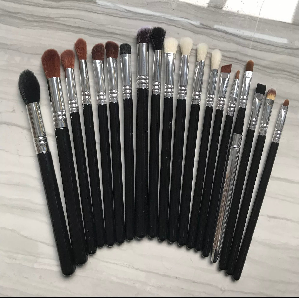 BKS 19 Piece Exquisite Eye Blending & Shadow Brush Set